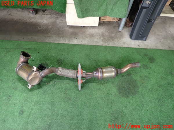 2UPJ-38652661]アウディ・A3 スポーツバック(GYDLA)触媒1 中古_m0003.jpg