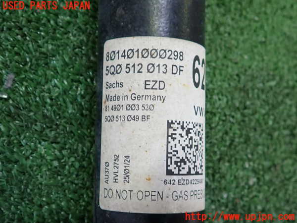 2UPJ-38655070]アウディ・A3 スポーツバック(GYDLA)右リアショックアブソーバー 中古_m0003.jpg
