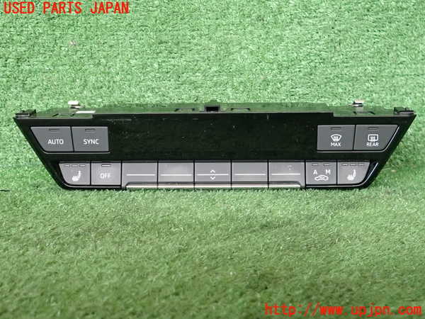 2UPJ-38656066]アウディ・A3 スポーツバック(GYDLA)エアコンスイッチ1 中古_m0001.jpg