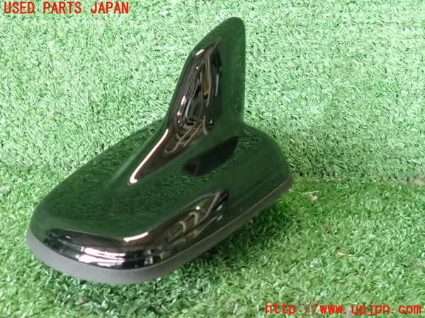 2UPJ-38656550]アウディ・A3 スポーツバック(GYDLA)アンテナ 中古_m0001.jpg