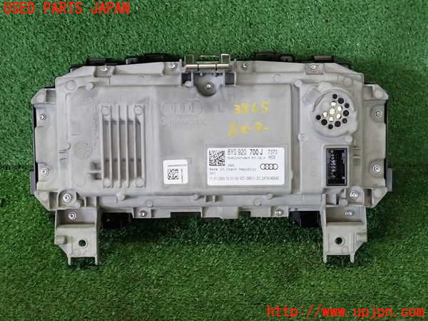 2UPJ-38656170]アウディ・A3 スポーツバック(GYDLA)スピードメーター 中古_m0002.jpg