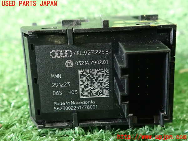 2UPJ-38656307]アウディ・A3 スポーツバック(GYDLA)スイッチ2(電動パーキング) 中古_m0004.jpg