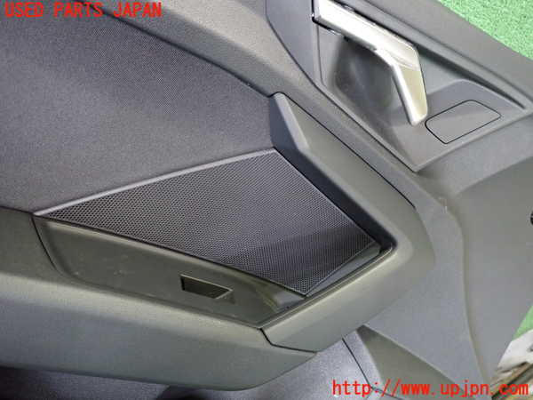 2UPJ-38651264]アウディ・A3 スポーツバック(GYDLA)左前ドア内張り ジャンク_m0002.jpg