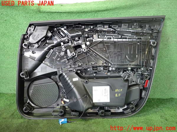 2UPJ-38651264]アウディ・A3 スポーツバック(GYDLA)左前ドア内張り ジャンク_m0004.jpg