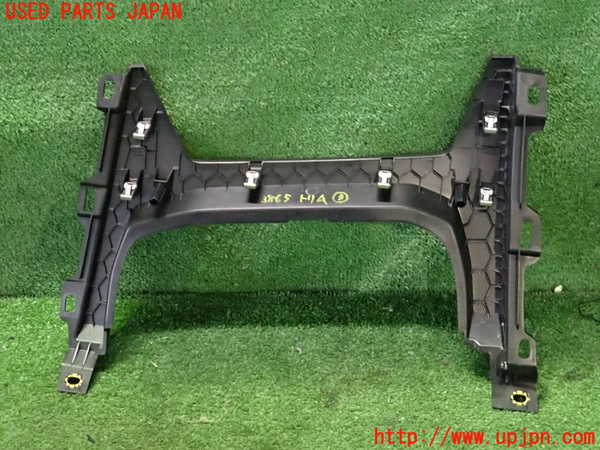 2UPJ-38657693]アウディ・A3 スポーツバック(GYDLA)内装トリム類3 中古_m0002.jpg