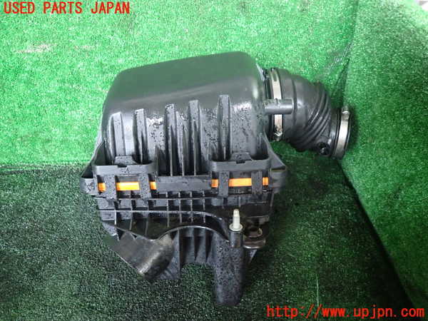 1UPJ-38662560]クライスラー・グランドボイジャー(RT38)エアクリーナーボックス 中古_m0002.jpg