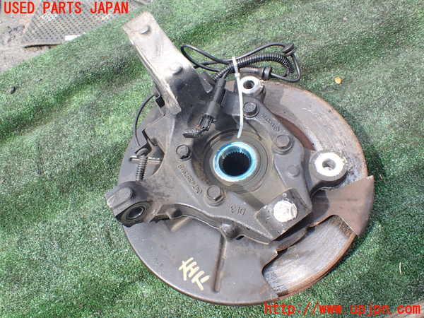 1UPJ-38664295]クライスラー・グランドボイジャー(RT38)左フロントナックルハブ 中古_m0002.jpg