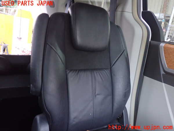 1UPJ-38667175]クライスラー・グランドボイジャー(RT38)左2列目シート 中古_m0002.jpg
