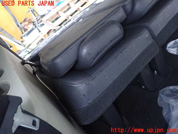 1UPJ-38667235]クライスラー・グランドボイジャー(RT38)右3列目シート (ジャンク品) 中古_m0001.jpg