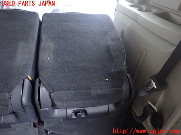 1UPJ-38667235]クライスラー・グランドボイジャー(RT38)右3列目シート (ジャンク品) 中古_m0002.jpg
