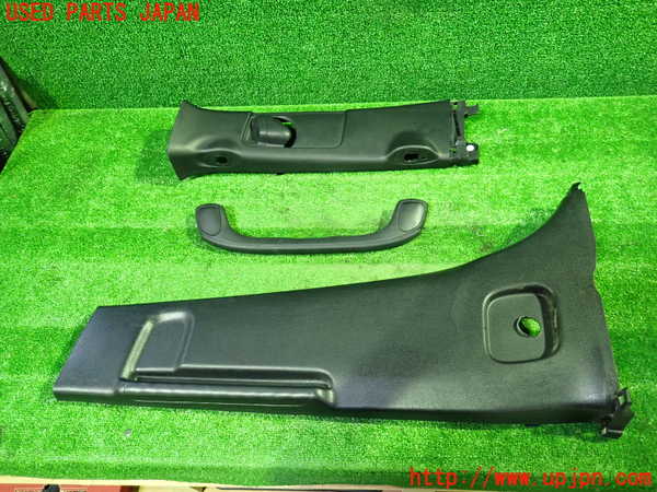 1UPJ-38687670]ヴォクシー(ノア)(ZRR80W)左センターピラートリム 中古_m0001.jpg