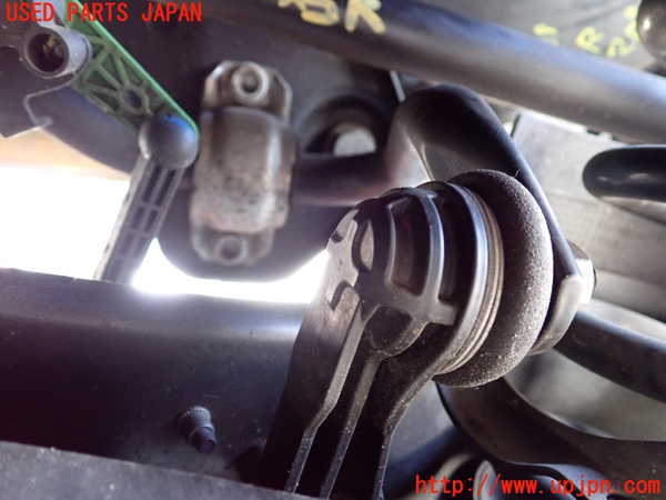 1UPJ-38695445]アウディ・S3 セダン(8VDJHL)リアスタビライザー 中古_m0003.jpg