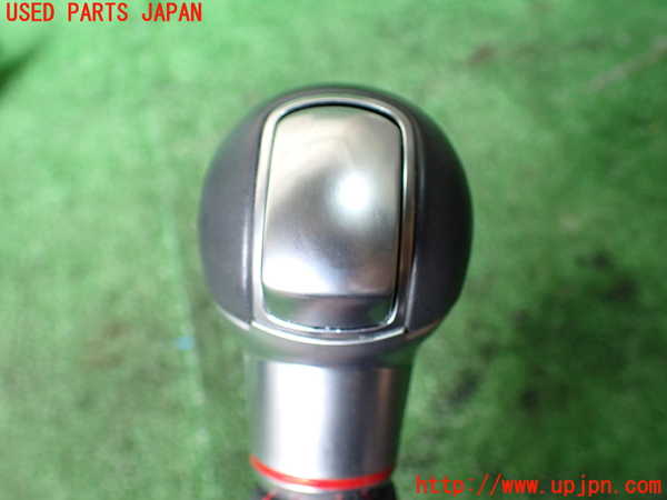 1UPJ-38697570]アウディ・S3 セダン(8VDJHL)シフトノブ 中古_m0005.jpg