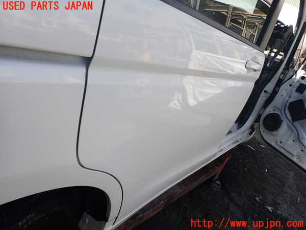 1UPJ-38701290]ステップワゴン(RK1)右後ドア 中古 AGC M2L3 43R-007953_m0003.jpg