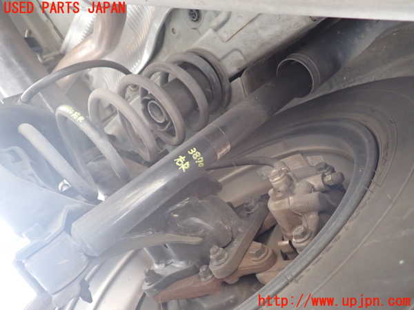 1UPJ-38705070]ステップワゴン(RK1)右リアショックアブソーバー 中古_m0001.jpg