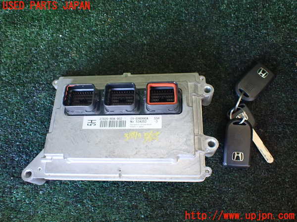 1UPJ-38706110]ステップワゴン(RK1)エンジンコンピューター 中古_m0001.jpg