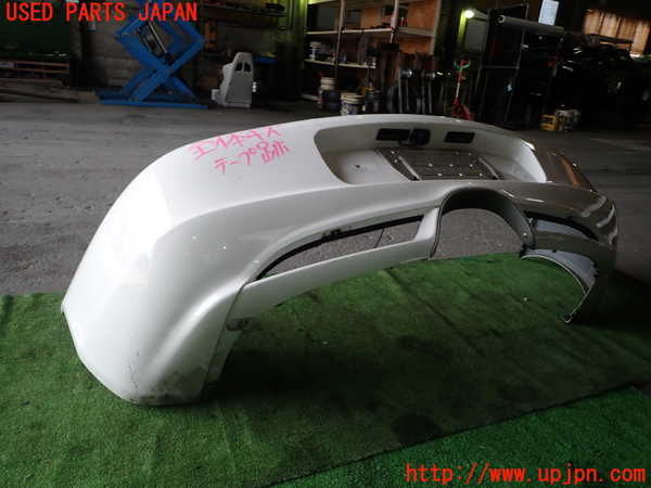 1UPJ-38711610]ポルシェ・ボクスター(98623)リアバンパー 中古_m0002.jpg