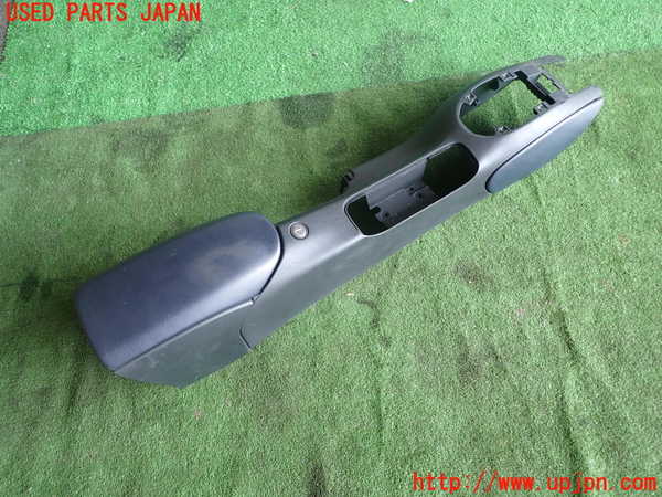 1UPJ-38717540]ポルシェ・ボクスター(98623)センターコンソール 中古_m0002.jpg
