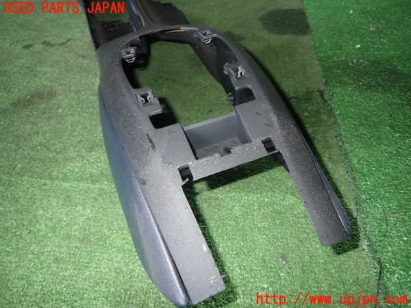 1UPJ-38717540]ポルシェ・ボクスター(98623)センターコンソール 中古_m0004.jpg