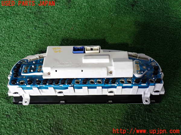2UPJ-38746170]ハイラックスサーフ(RZN185W)スピードメーター 中古_m0002.jpg