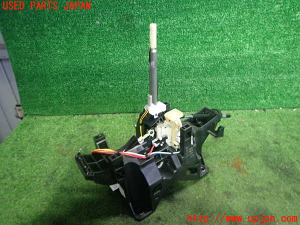 2UPJ-38757555]エクストレイル ハイブリッド(HNT32)ATシフトレバー 中古_m0001.jpg