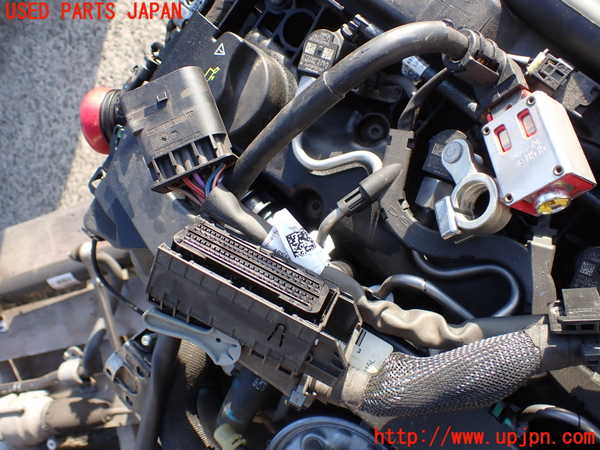 2UPJ-38762010]ベンツ E220 d(BlueTEC) ステーションワゴン S212(212201C)エンジン 651 中古_m0004.jpg