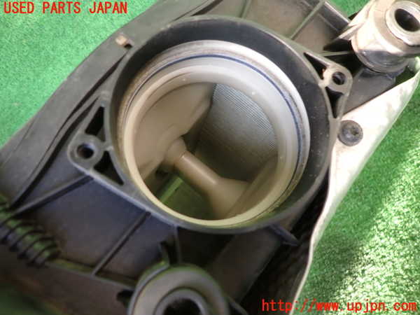 2UPJ-38762560]ベンツ E220 d(BlueTEC) ステーションワゴン S212(212201C)エアクリーナーボックス 中古_m0002.jpg