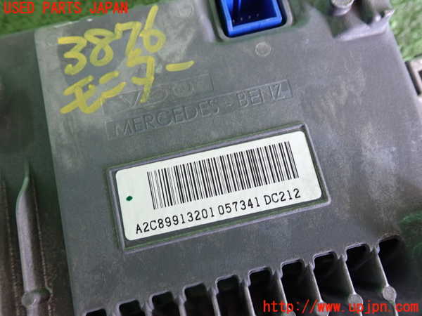 2UPJ-38766629]ベンツ E220 d(BlueTEC) ステーションワゴン S212(212201C)モニター 中古_m0003.jpg