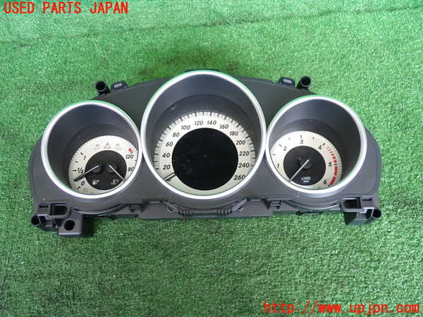 2UPJ-38766170]ベンツ E220 d(BlueTEC) ステーションワゴン S212(212201C)スピードメーター 中古_m0001.jpg