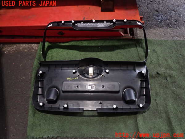 2UPJ-38771578]BMW ミニ(MINI)クーパー(XR15MW)(F56)バックドア内張り 中古_m0002.jpg