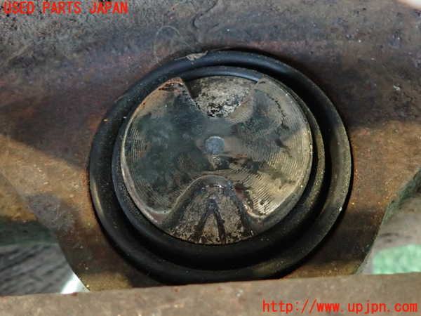 2UPJ-38794095]MR2 後期 IV型(SW20)左リアキャリパー 中古_m0003.jpg