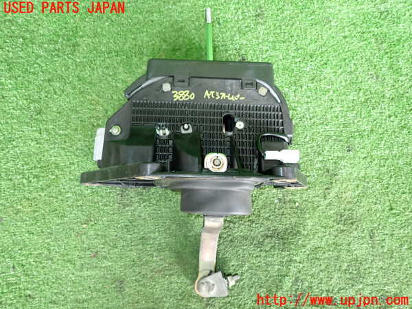 2UPJ-38807555]クラウン エステート(JZS171W)ATシフトレバー 中古_m0002.jpg