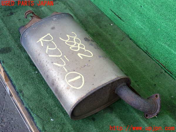 2UPJ-38822671]クラウン エステート(JZS175W)リアマフラー1 中古_m0001.jpg