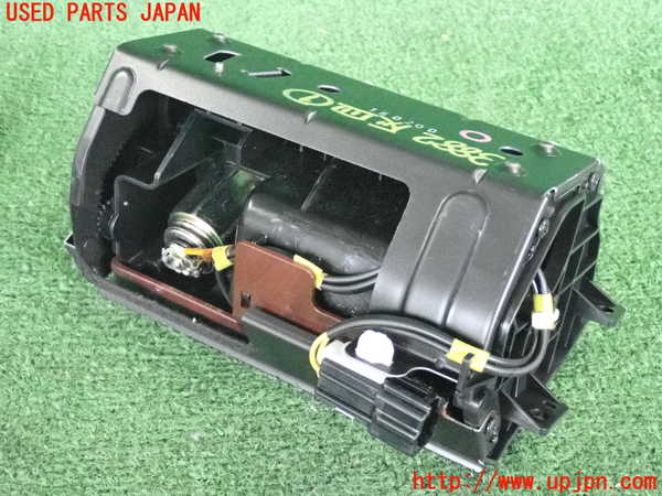 2UPJ-38827821]クラウン エステート(JZS175W)灰皿1 中古_m0003.jpg