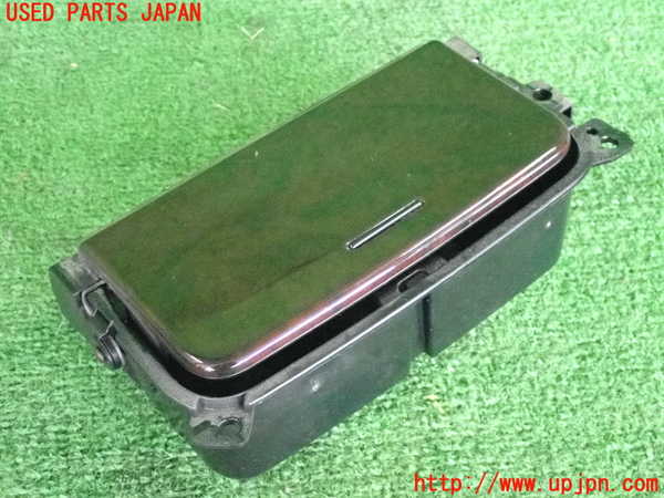 2UPJ-38827810]クラウン エステート(JZS175W)ドリンクホルダー 中古_m0001.jpg