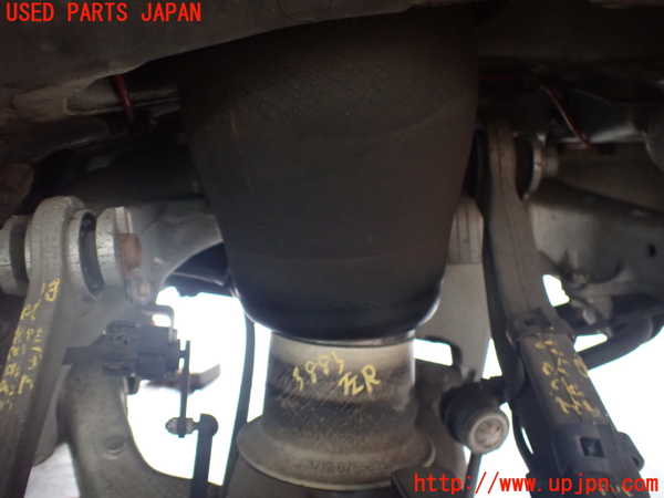 2UPJ-38835105]BMW 525i ツーリング(PU25)(E61)左リアスプリング 中古_m0001.jpg