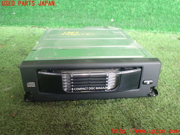 2UPJ-38836505]BMW 525i ツーリング(PU25)(E61)CDチェンジャー 中古_m0001.jpg