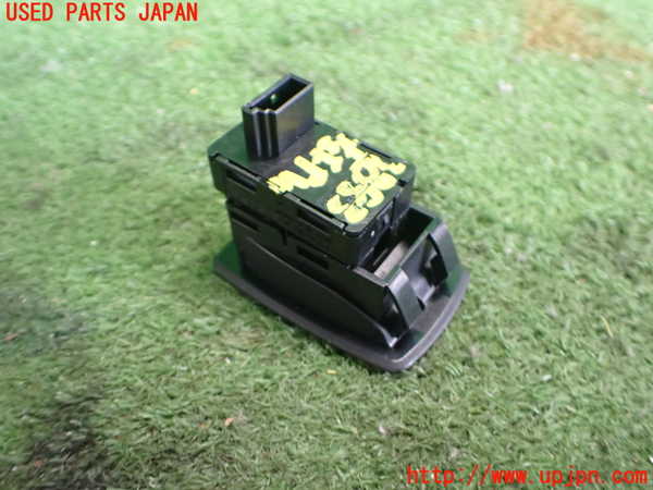 2UPJ-38836245]BMW 525i ツーリング(PU25)(E61)左前パワーウィンドウスイッチ 中古_m0002.jpg