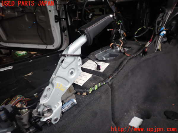 2UPJ-38837550]BMW 525i ツーリング(PU25)(E61)サイドブレーキレバー 中古_m0001.jpg