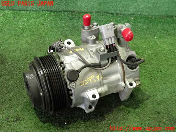 2UPJ-38846025]クラウン ロイヤル(GRS180)エアコンコンプレッサー 中古_m0001.jpg