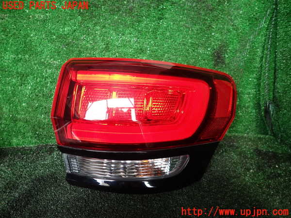 1UPJ-38851530]ジープ・グランドチェロキー(WK36TA)右テールランプ 中古_m0001.jpg