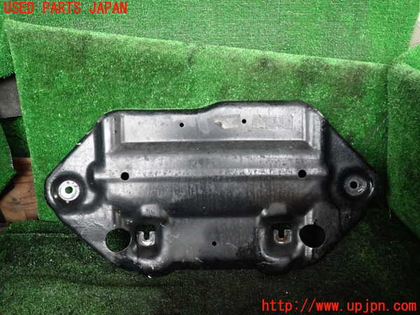 1UPJ-38852170]ジープ・グランドチェロキー(WK36TA)エンジンアンダーカバー 中古_m0002.jpg