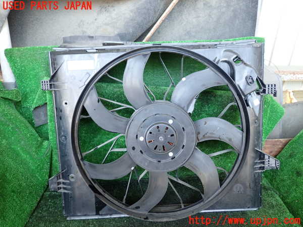1UPJ-38856836]ジープ・グランドチェロキー(WK36TA)電動ファン1 中古_m0002.jpg