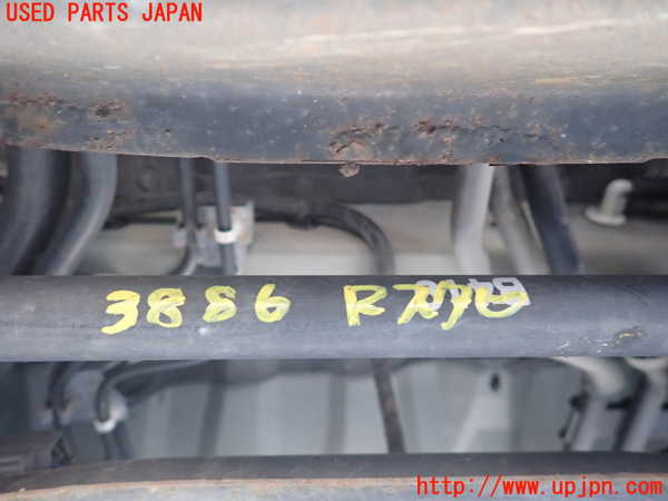 1UPJ-38865445]エルグランド(TE52)リアスタビライザー 中古_m0001.jpg