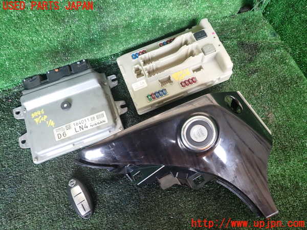 1UPJ-38866110]エルグランド(TE52)エンジンコンピューター 中古_m0001.jpg