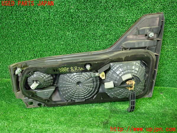 1UPJ-38871552]アルファードG(ANH10W)左リアフィニッシャー 中古_m0002.jpg