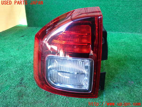 1UPJ-38891536]ジープ・コンパス(MK4924)左テールランプ 中古_m0001.jpg