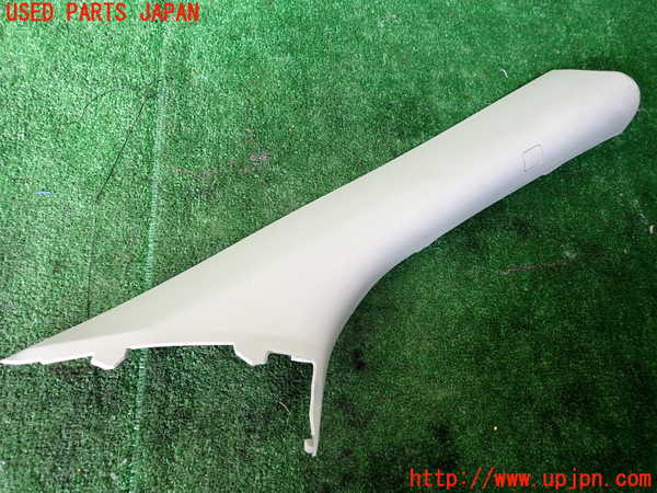 1UPJ-38897655]ジープ・コンパス(MK4924)右フロントピラートリム 中古_m0001.jpg