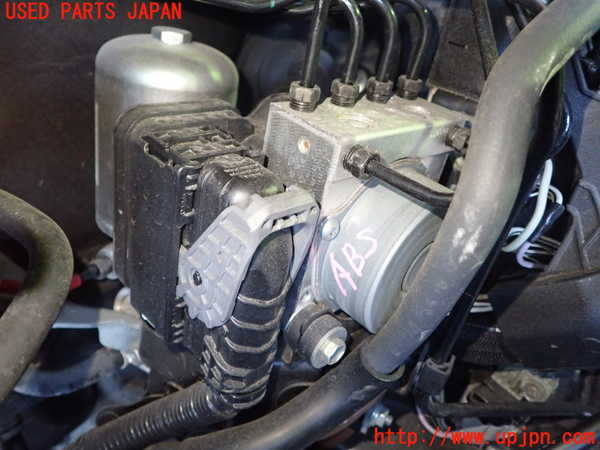 1UPJ-38924040]レクサス・ES300h(AXZH11)ABSアクチュエーター 中古_m0001.jpg