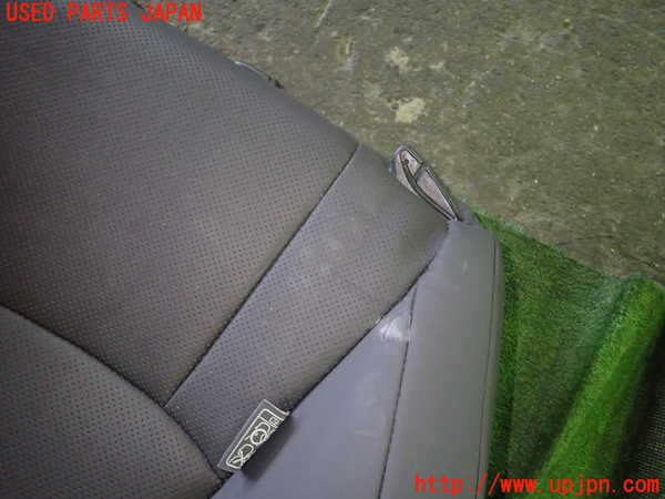 1UPJ-38927385]レクサス・ES300h(AXZH11)リアシート 中古_m0004.jpg